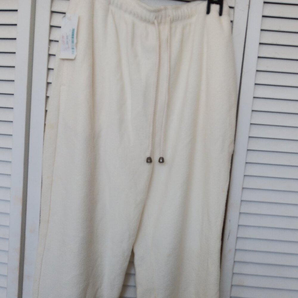 Women's Liz Claiborne Cream Elastic Waist Warm Pyjama Pants